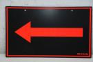Hinweis Schild: Pfeil 