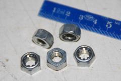 Sechskantmutter M8 mit Sicherung, VPE 10 Stück 