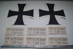 Aufkleber Satz: 2x Eisernes Kreuz 25 x 25cm 