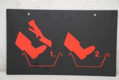 Hinweis Schild: Stiefel reinigen 