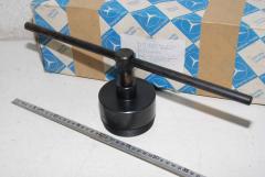 Sonderwerkzeug Abzieher Mercedes 