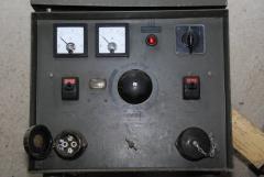 Stromversorgungsgerät 220V / 115V 