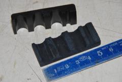 Gummipuffer für Leitungen 