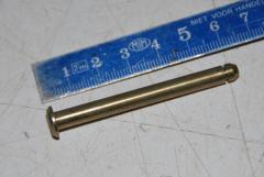 Stift mit Rille und Kopf 