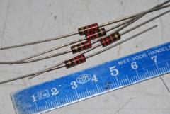 Widerstand, 220 Ohm, VPE 5 Stück 