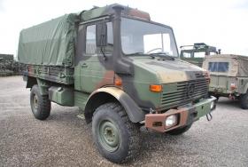 Unimog U 1300 L 2t Pritsche 