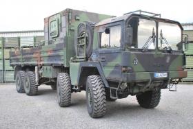 MAN 10t mil glw mit Kran 