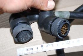 Spezial Kabel mit Stecker 