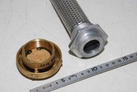 Einfüll- und Belüftungsöffnung 