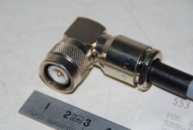 Hochfrequenz Kabel mit Stecker 