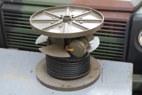 Kabeltrommel mit 25m Kraftstrom Verlängerung 