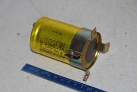 Großer Kondensator mit Halter 