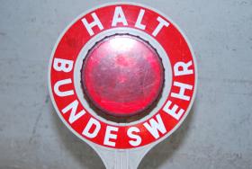 Bundeswehr Winkerkelle 