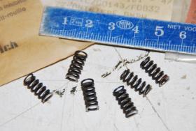 Druckfeder 0,8 x 5,5 x 12,5 mm, VPE 10 Stück 