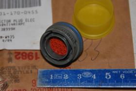 Connector MS27484T14B18PC 