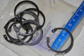 Sicherungsring, DIN 472, 37 x 1,5, VPE 10 Stück 