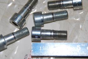 Zylinderschraube mit Innensechskant, M10, VPE 5 Stück 