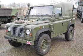 Land Rover 90 XD "Wolf" RHD Hardtop 