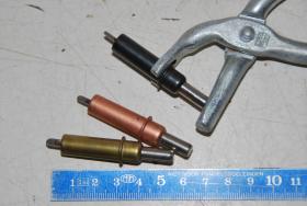 Satz: Klemmzange + 3 Sorten Klemmstifte 