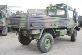 Unimog U 1300 L 2t Pritsche 