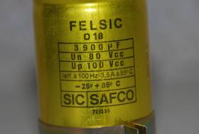 Großer Kondensator mit Halter 