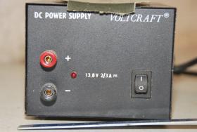 Stromversorgungsgerät 220V / 13,8V- 