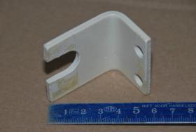 Halter, Stahlwinkel 