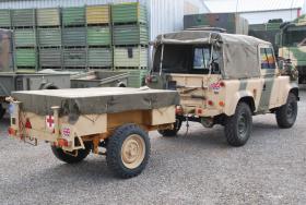 Land Rover 90 LHD Diesel Softtop + Anhänger 