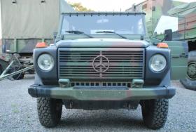 Mercedes 250GD "Wolf" mit EBS Splitterschutz 