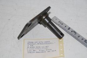 Halter für Arbeitszylinder, IVECO 