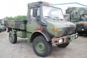 Unimog U 1300 L 2t Pritsche 