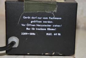 Stromversorgungsgerät 220V / 13,8V- 