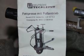 Fettpresse, Fußhebelpresse 