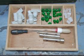 Service-Ausstattung für NiCd-Batterien 