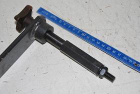 Gegenhalter, ZF 56 136 864 