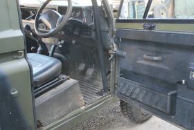 Land Rover 90 XD "Wolf" RHD Hardtop 