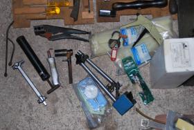 Werkstattausstattung Kfz u. Waffen Inst. 