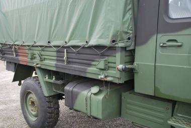 Unimog U 1300 L 2t Pritsche 