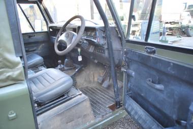 Land Rover 110 XD "Wolf" RHD Softtop 