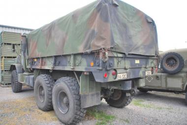 AM-General M925 