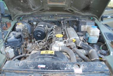 Land Rover 90 XD "Wolf" RHD Hardtop 